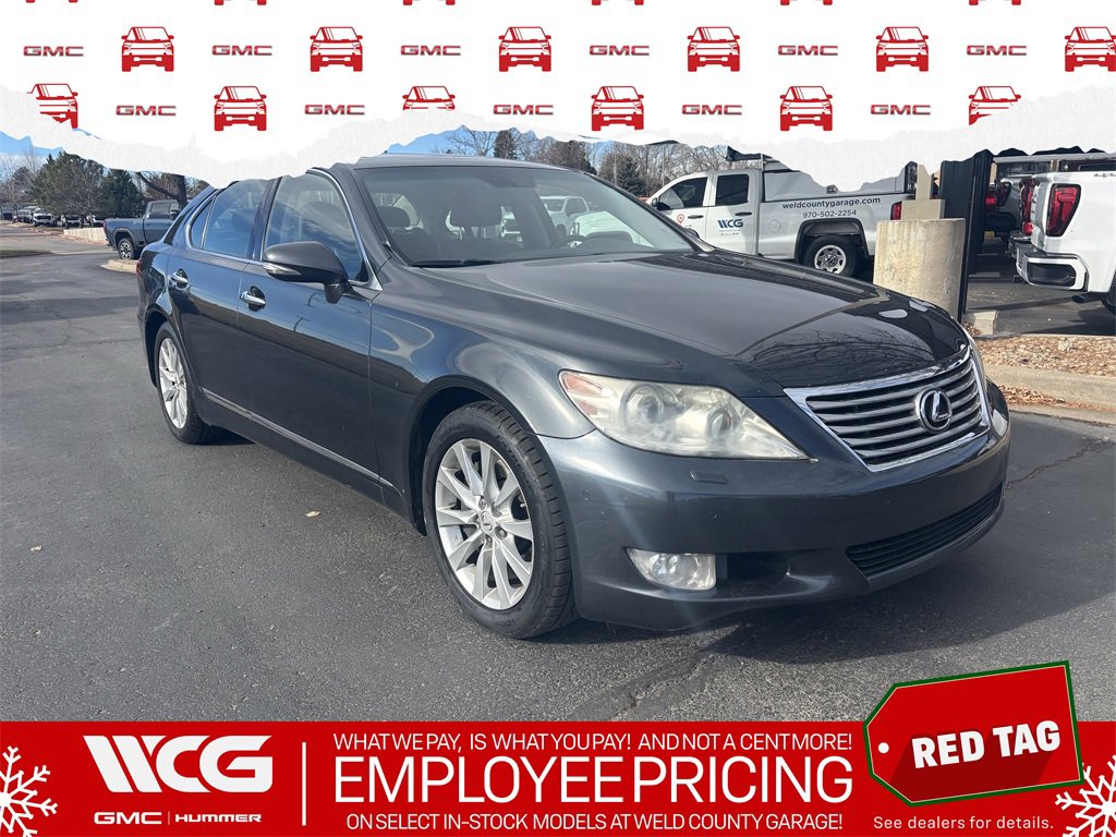 2011 Lexus LS Base's photo