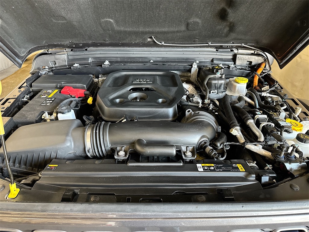 2024 Jeep Wrangler Rubicon 4xe photo 18