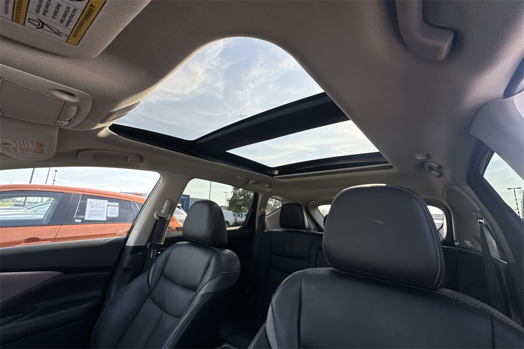 2024 Nissan Murano SL photo 22