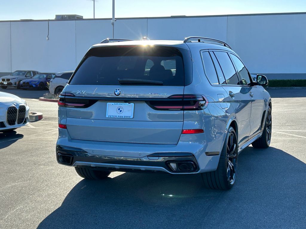 2026 Bmw X7 xDrive40i photo 3