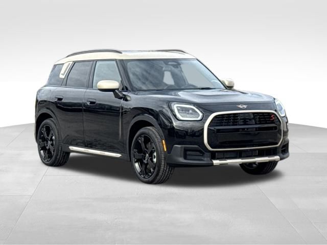 2026 MINI Countryman S's photo