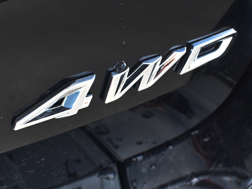 2025 Ford Explorer photo 12