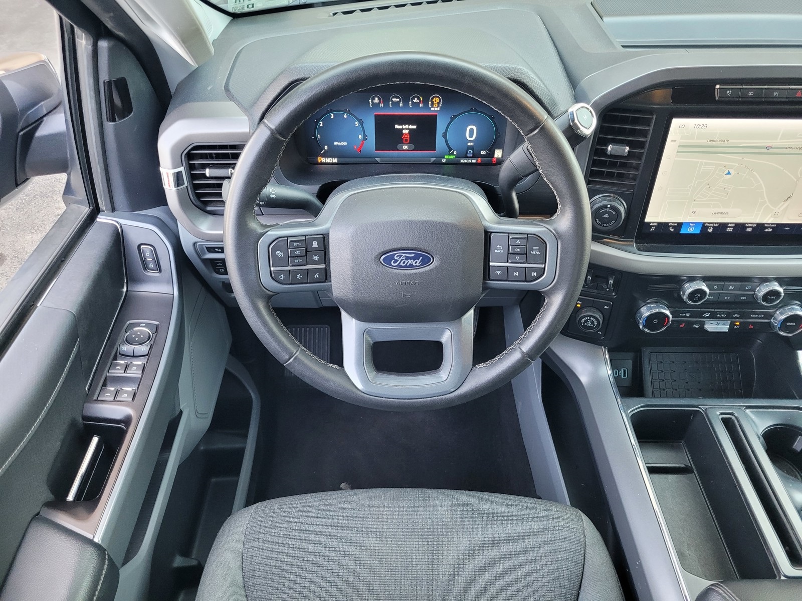 2024 Ford F-150 XLT photo 9