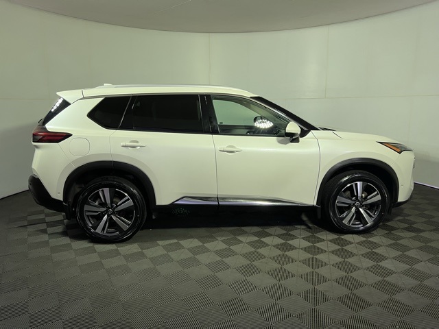 2023 Nissan Rogue SL photo 8