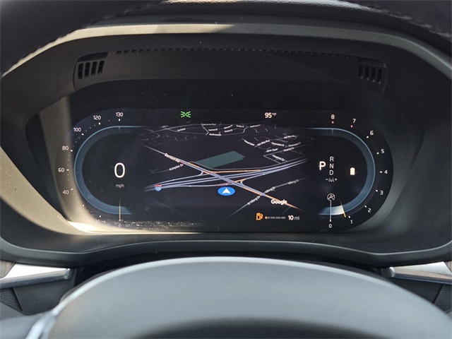 2022 Volvo XC60 B5 Momentum photo 12