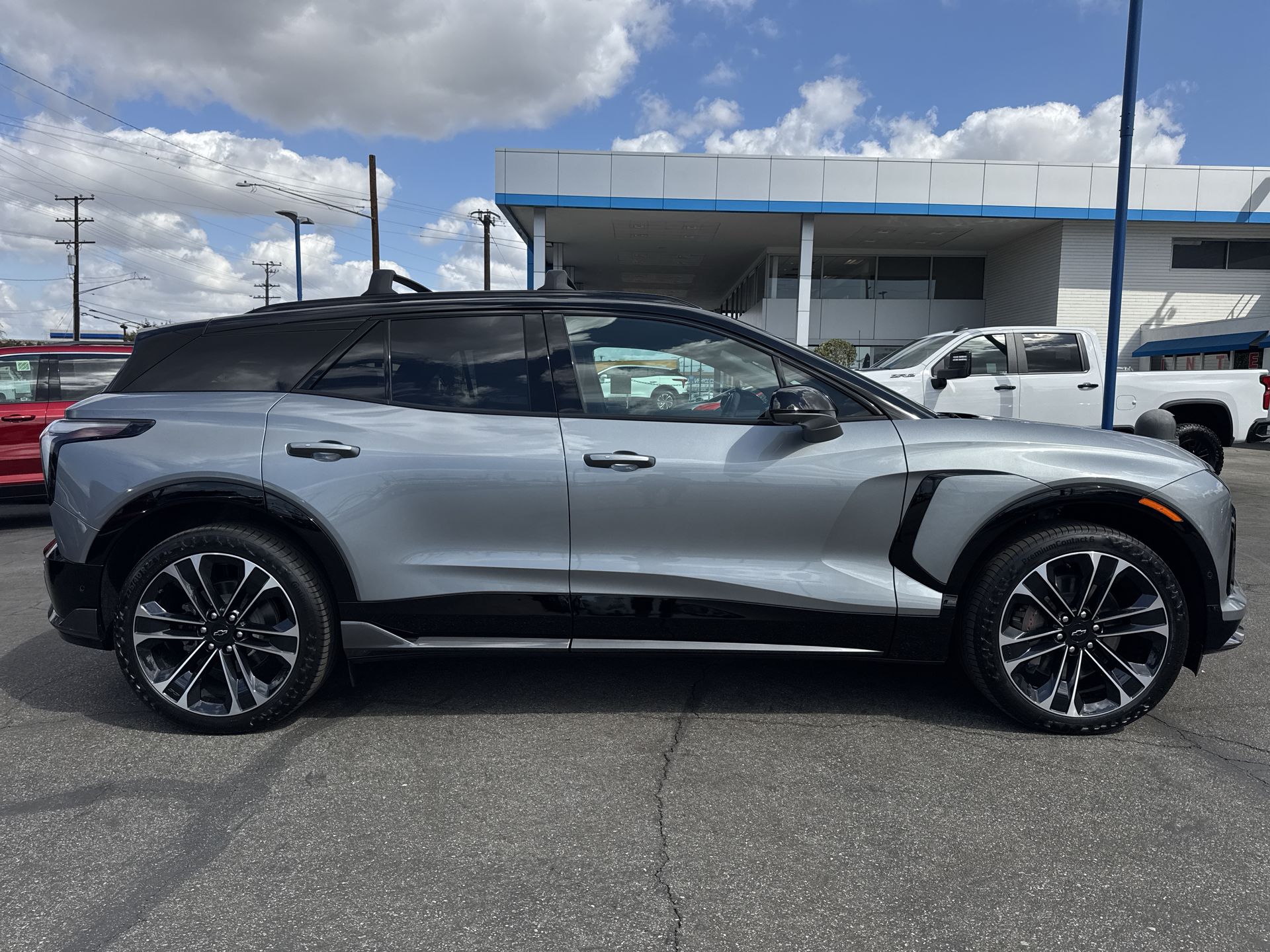2026 Chevrolet Blazer EV photo 4