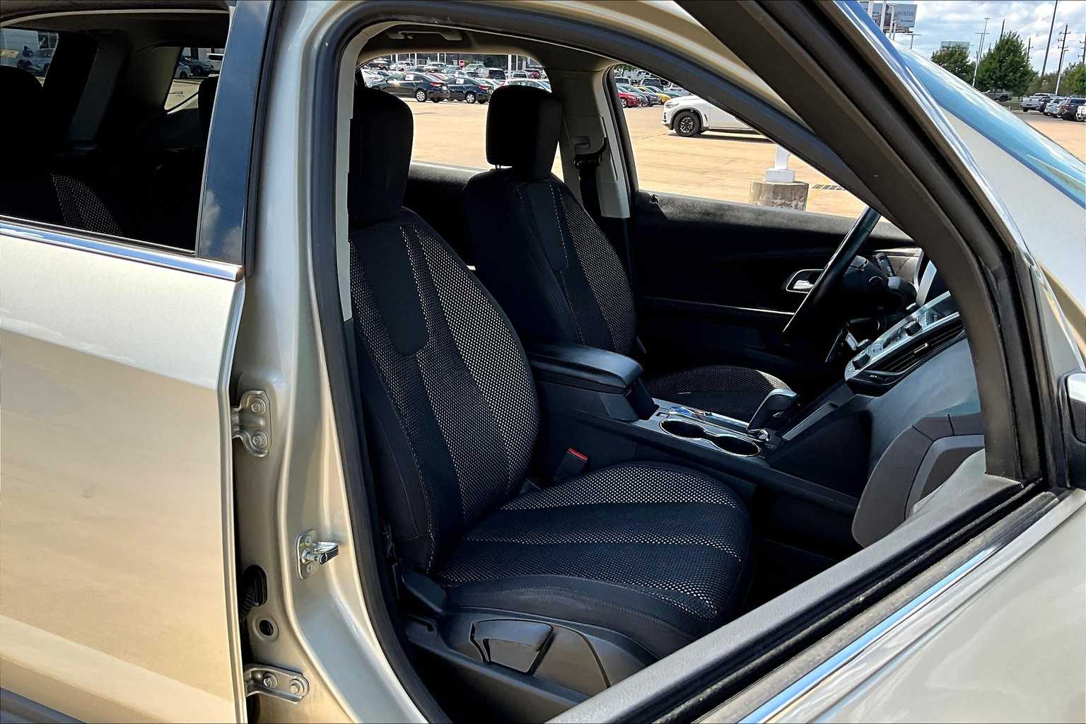 2013 Chevrolet Equinox LT photo 7