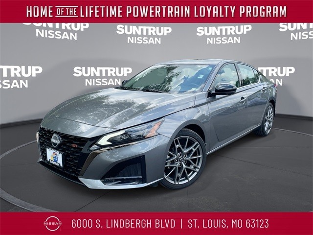 simon★ SAGAMINK　Altima Browse New Nissan Altima inventory at Surf City Nissan