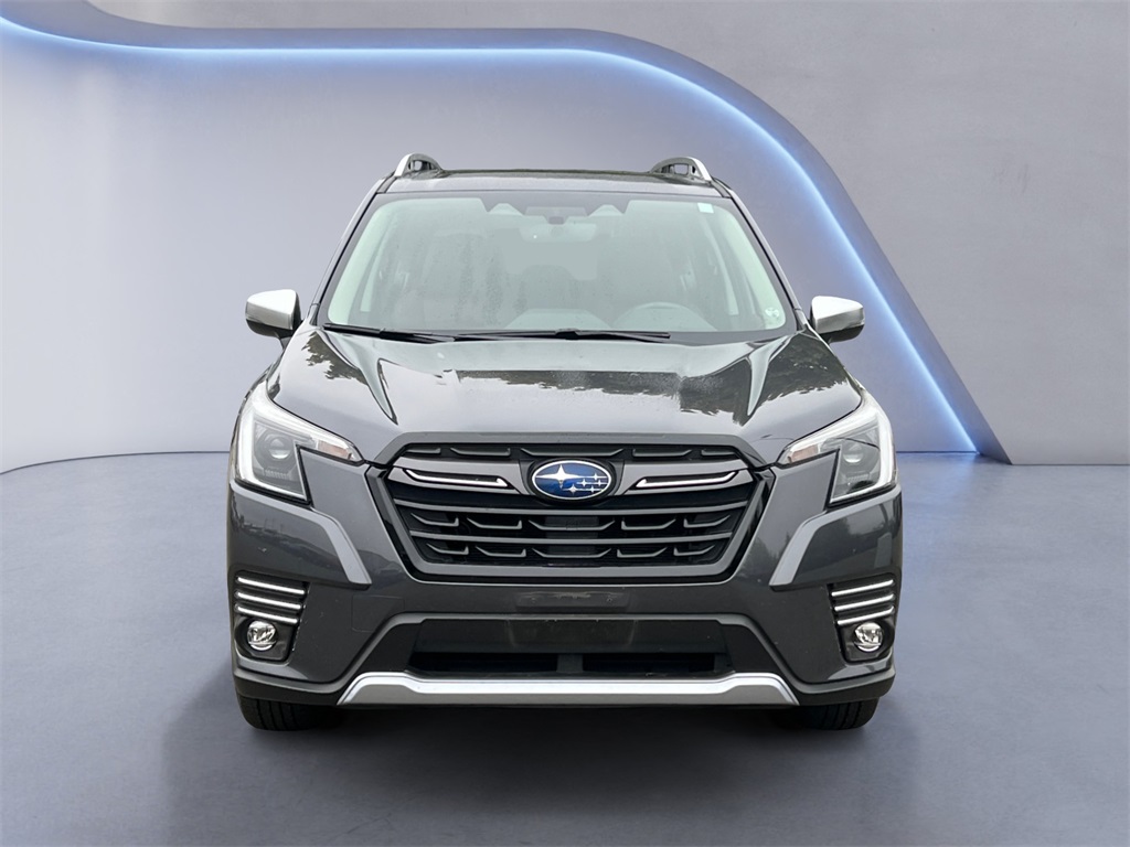 2022 Subaru Forester Touring photo 8