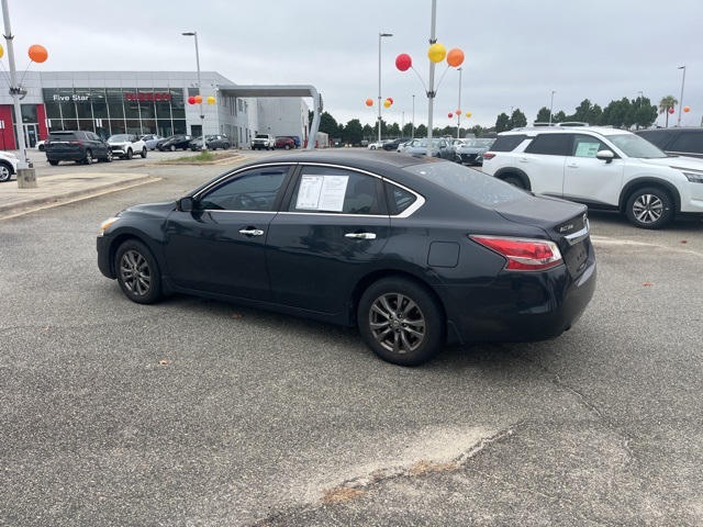 2015 Nissan Altima 2.5 S photo 4