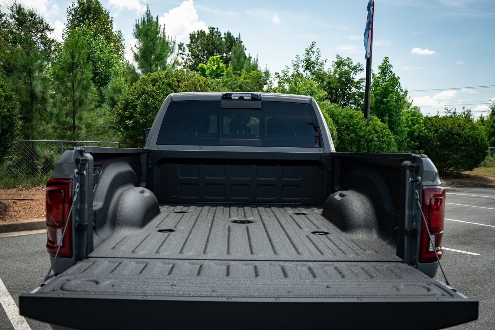 2025 Ram 2500 Laramie photo 7