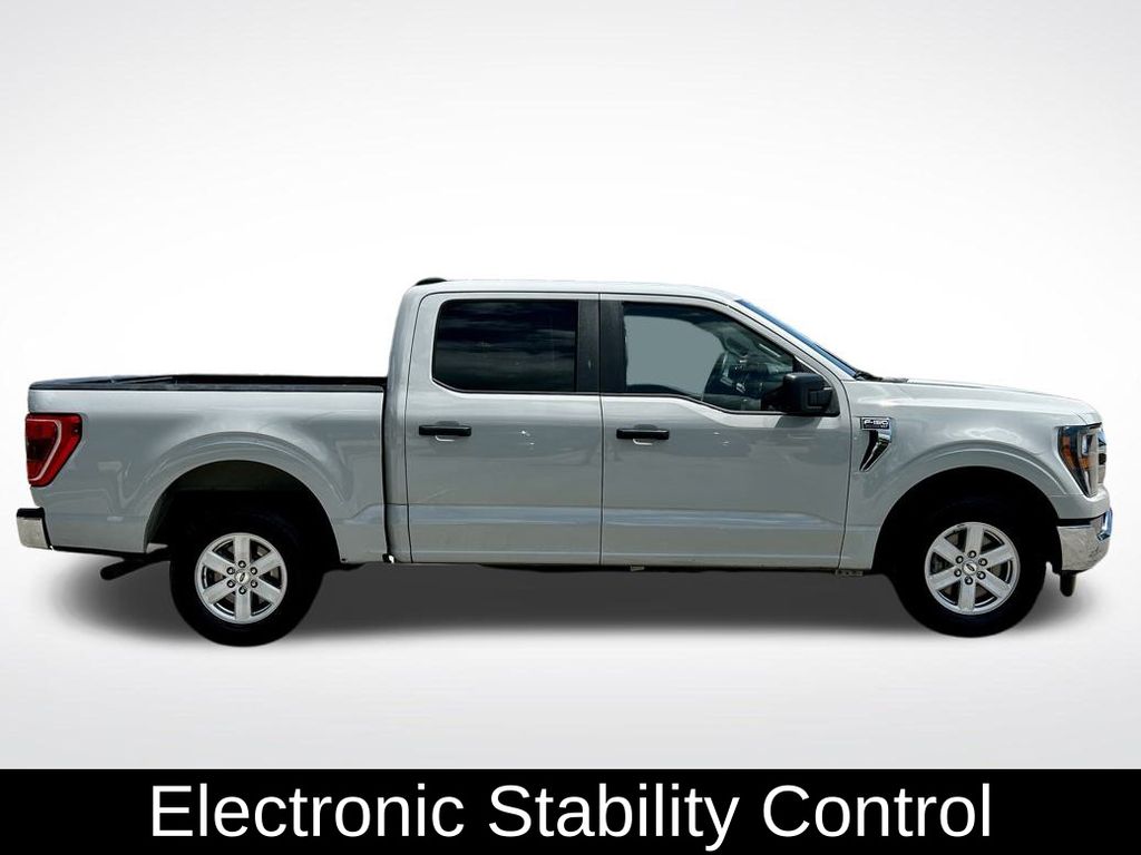 2023 Ford F-150 XLT photo 8