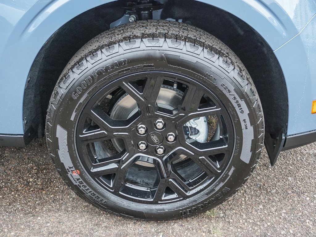 2025 Ford Maverick XLT photo 10