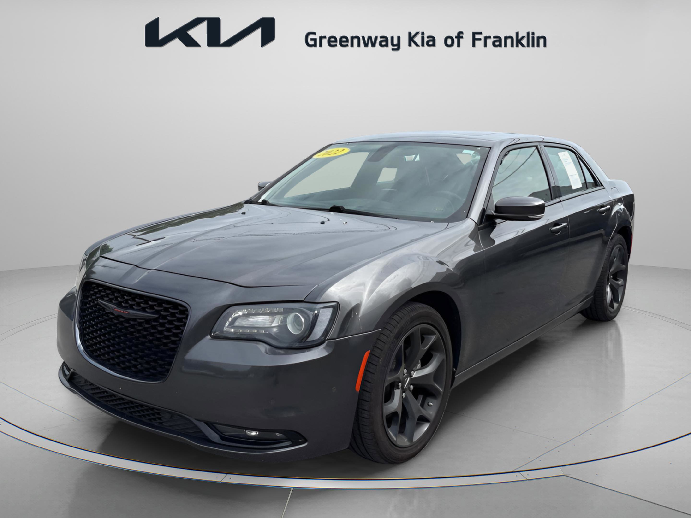 2022 Chrysler 300 S photo 2
