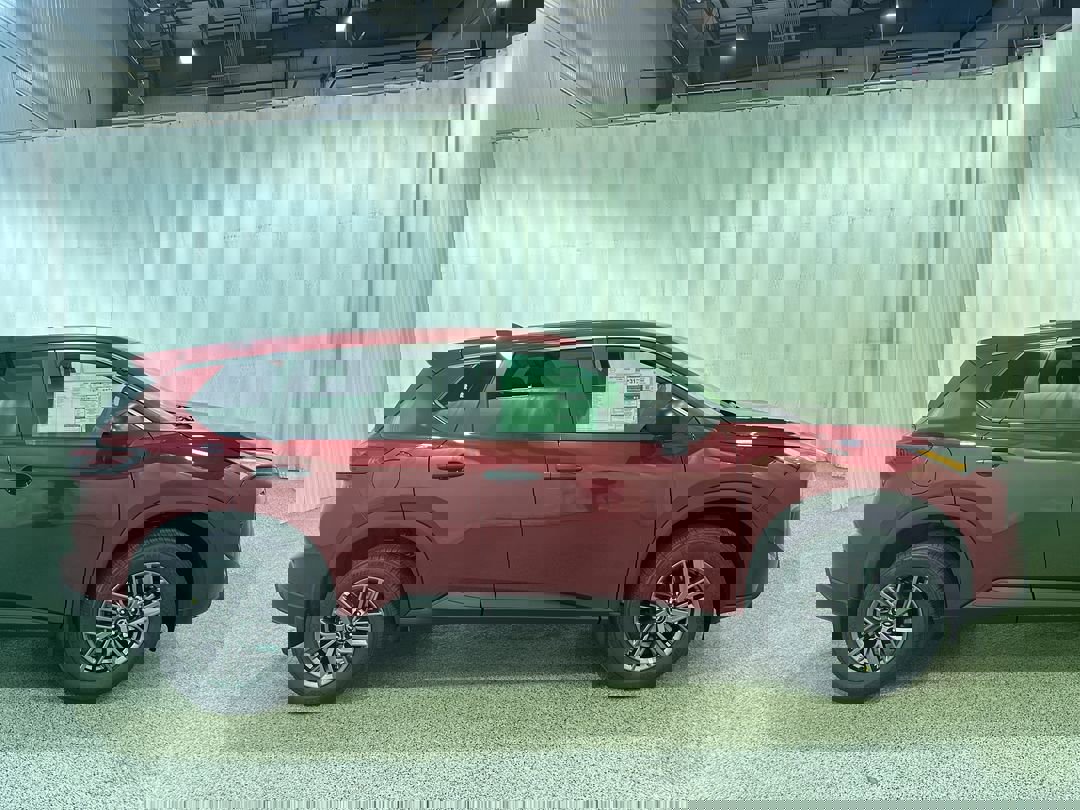 2026 Nissan Rogue S photo 4