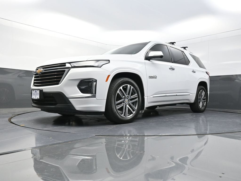 2023 Chevrolet Traverse High Country photo 19