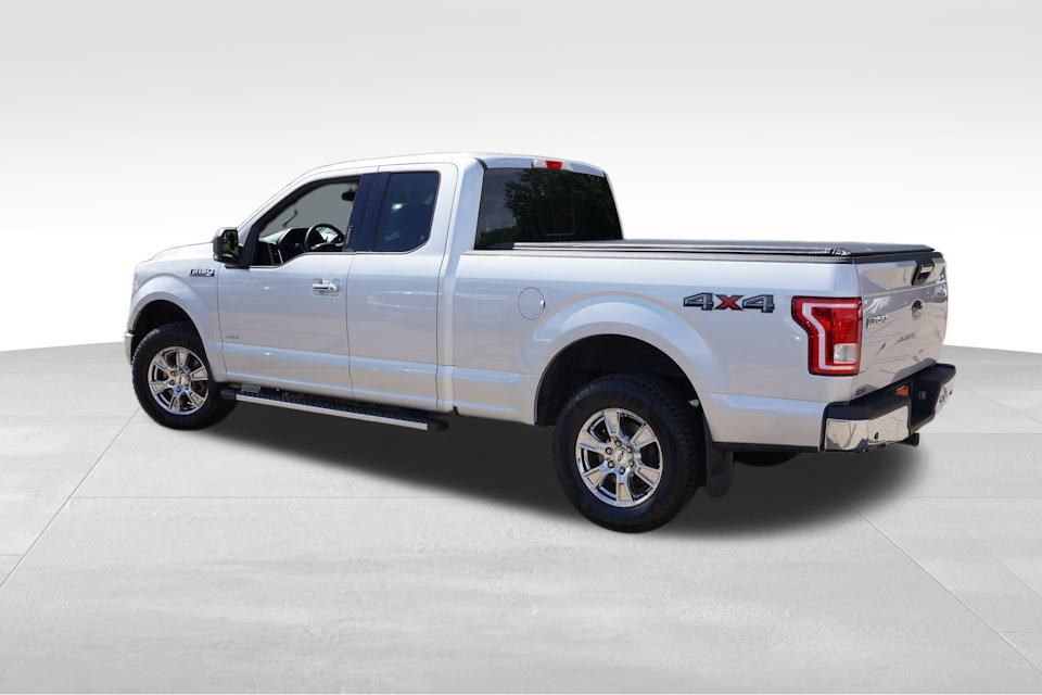 2016 Ford F-150 XLT photo 8