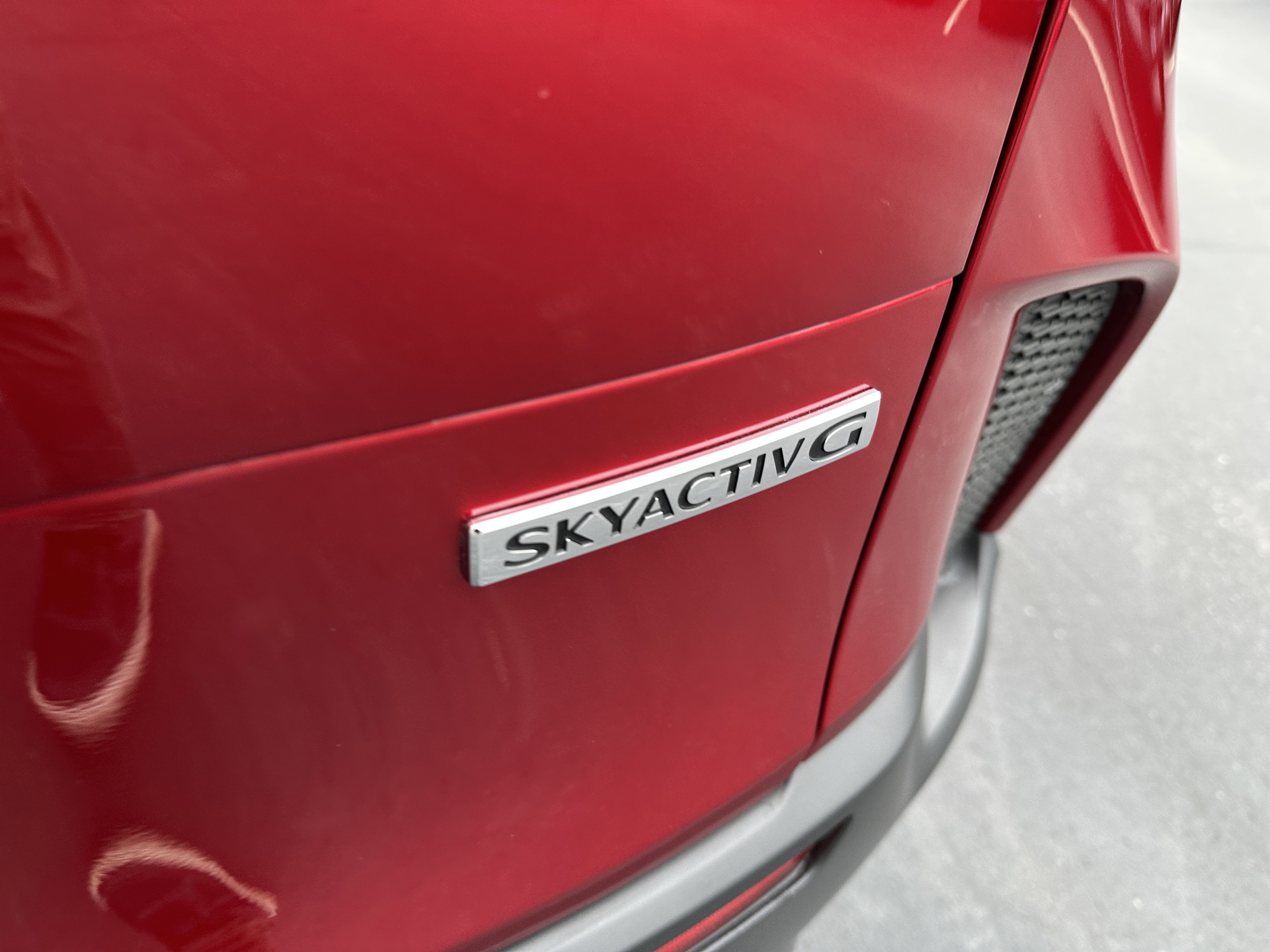 2025 Mazda CX-50 2.5 Select photo 2