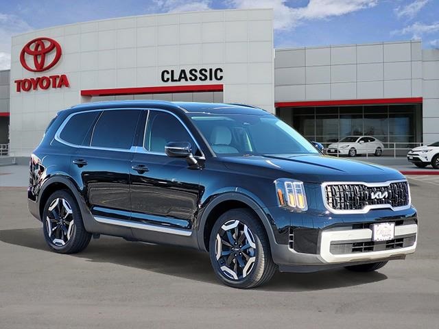 2024 Kia Telluride EX's photo