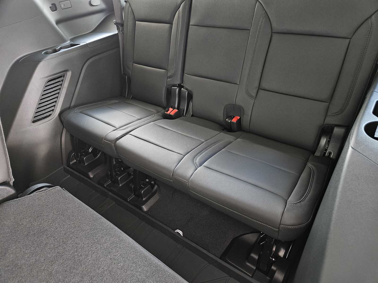 2026 Chevrolet Tahoe LT photo 22