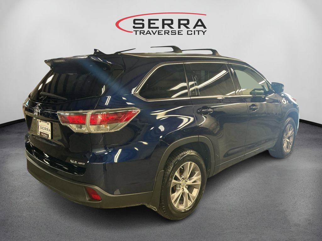 2015 Toyota Highlander XLE Sport photo 4