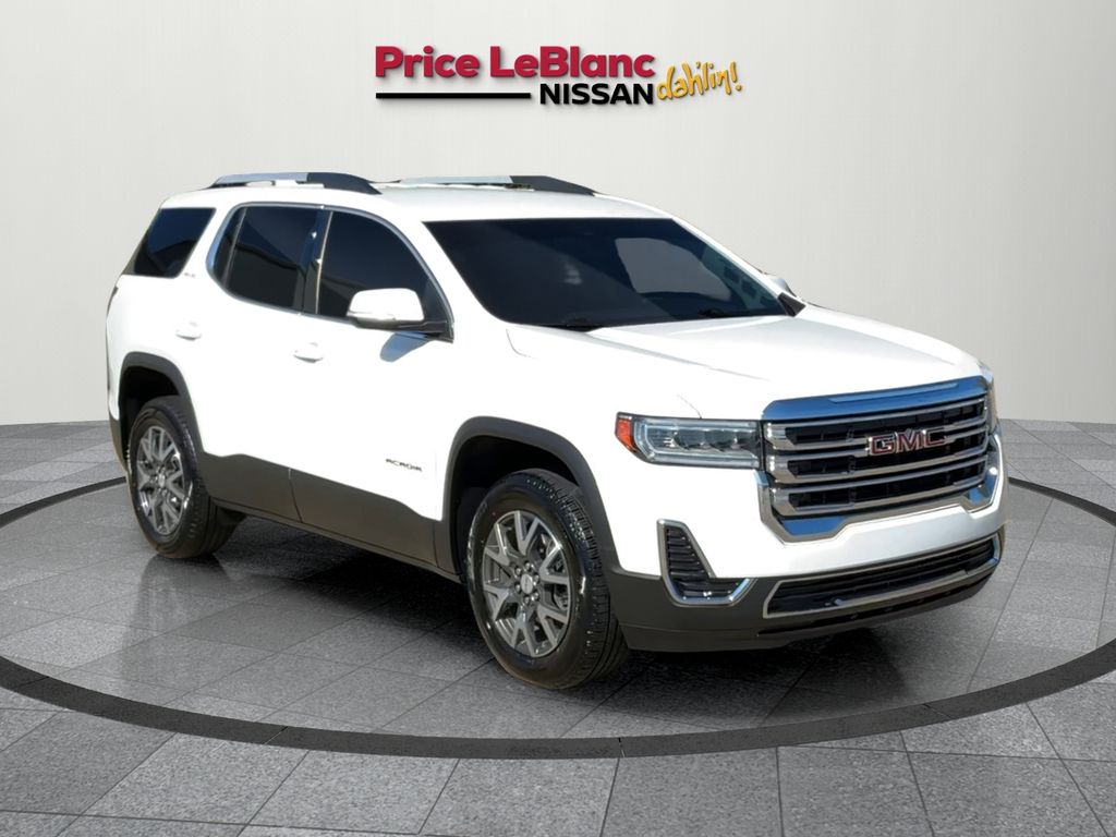 2023 GMC Acadia SLE's photo