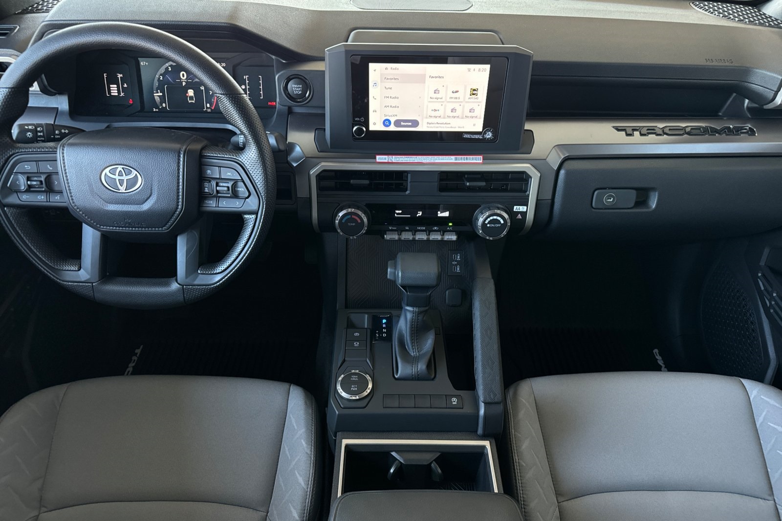 2025 Toyota Tacoma SR5 photo 14
