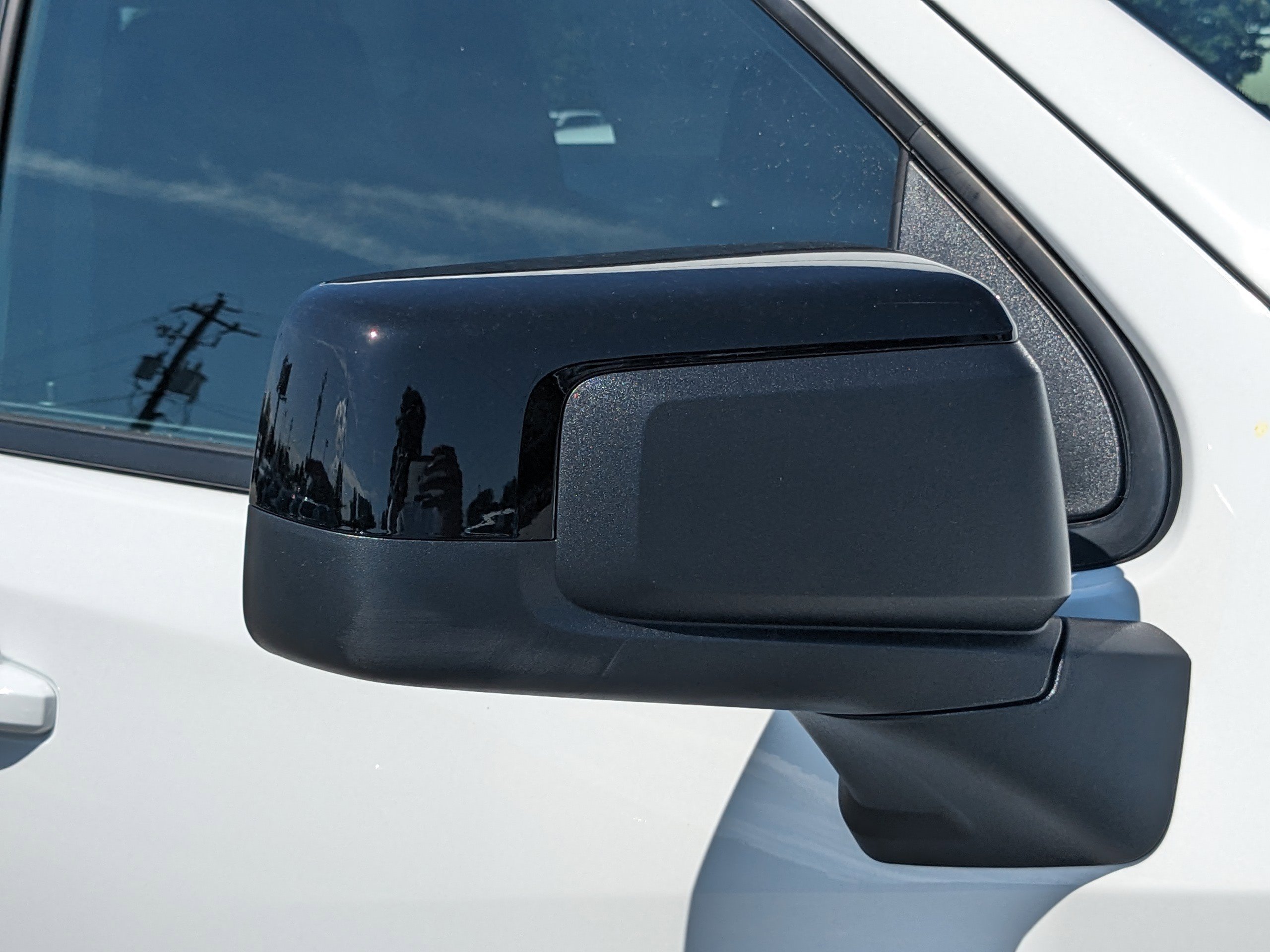 2025 Chevrolet Silverado 1500 RST photo 12