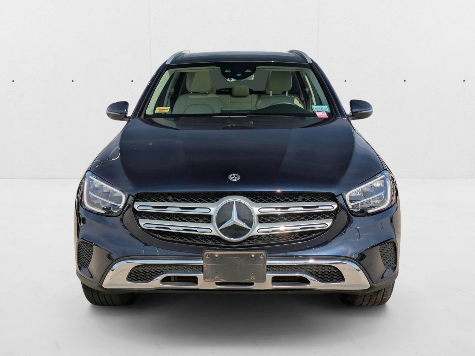 2020 Mercedes Benz GLC 300 4MATIC photo 2