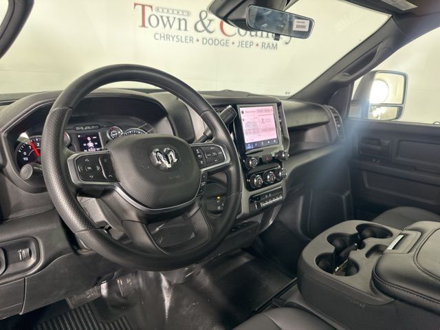 2025 Ram 2500 Tradesman photo 19