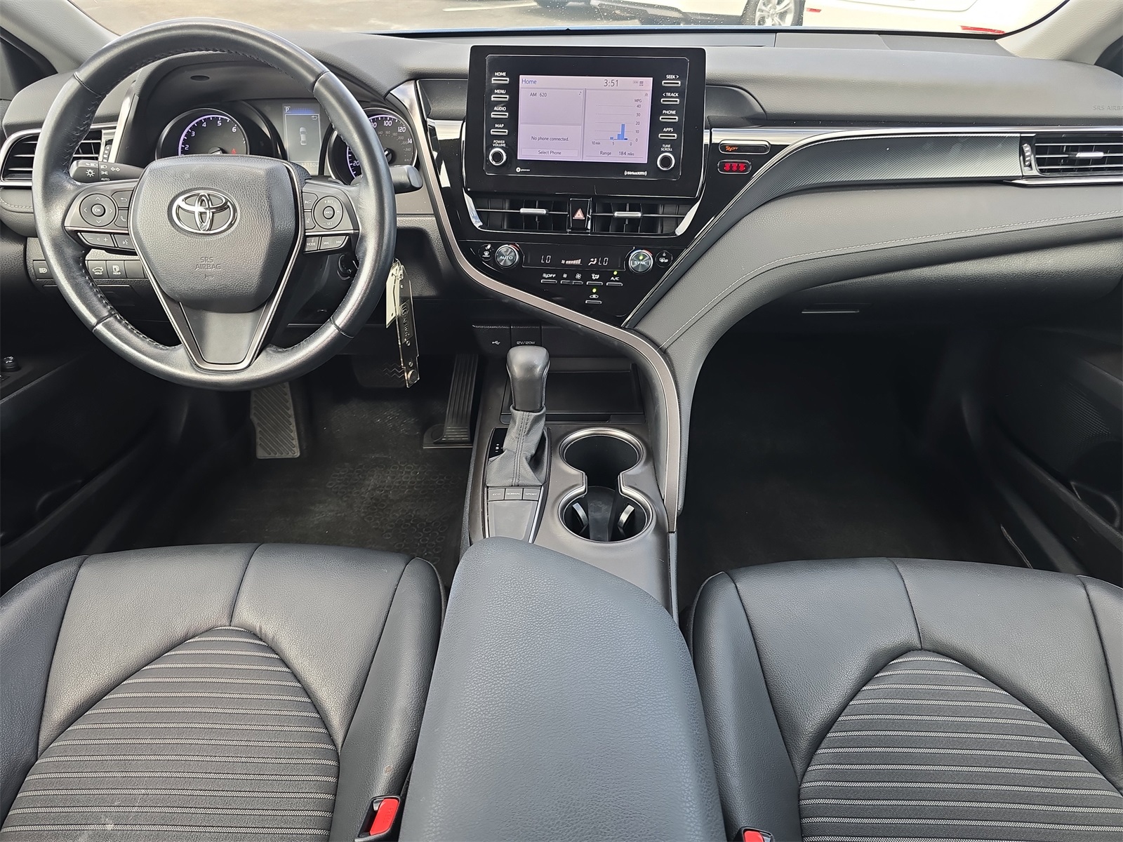 2023 Toyota Camry SE photo 10