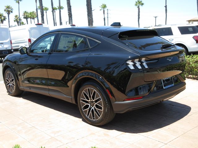 2025 Ford Mustang Mach-E Premium photo 2