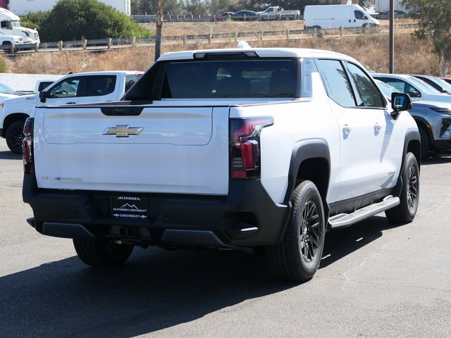 2026 Chevrolet Silverado EV LT photo 3