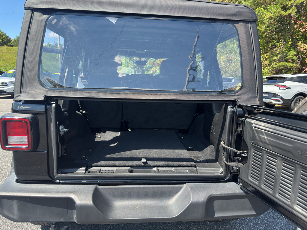 2021 Jeep Wrangler Unlimited Sport photo 12