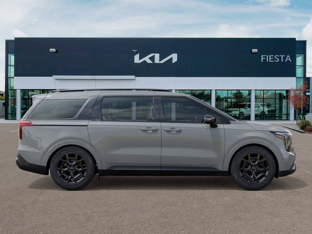 2026 Kia Carnival SX Prestige photo 5