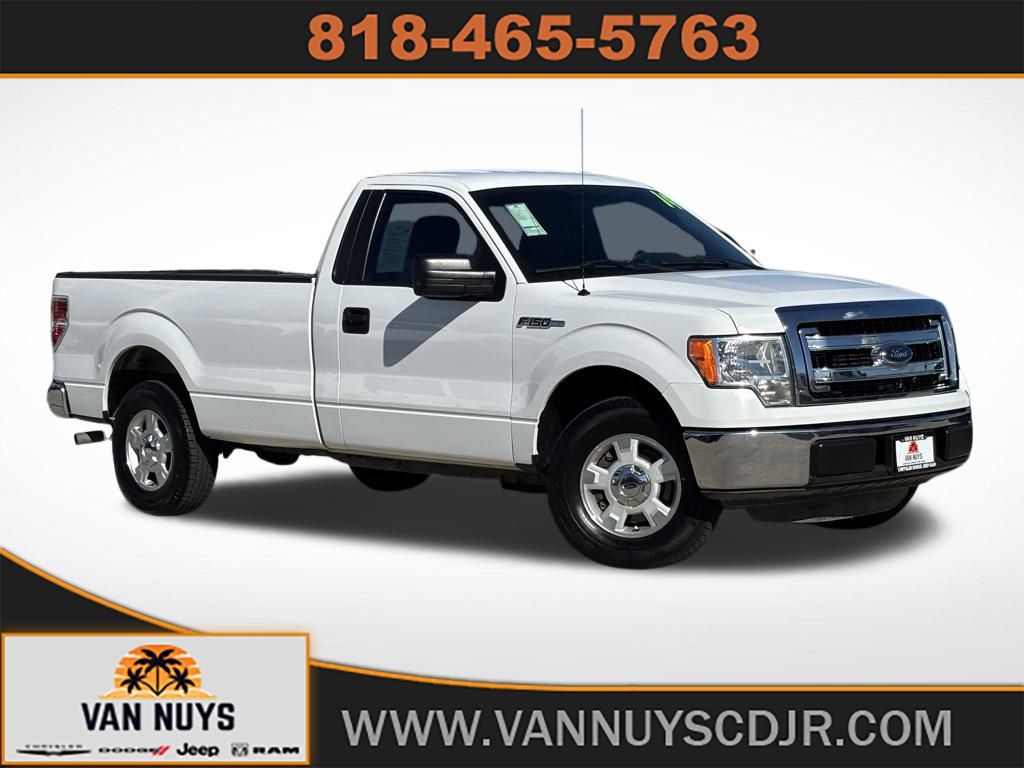 2014 Ford F-150 XL's photo