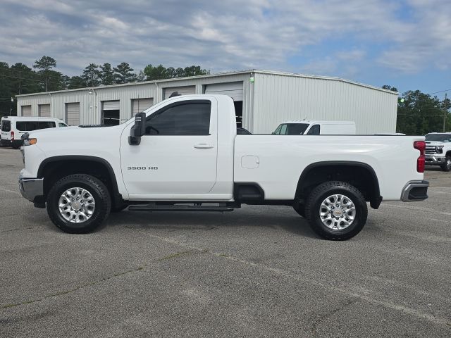 2024 Chevrolet Silverado 3500HD LT photo 2