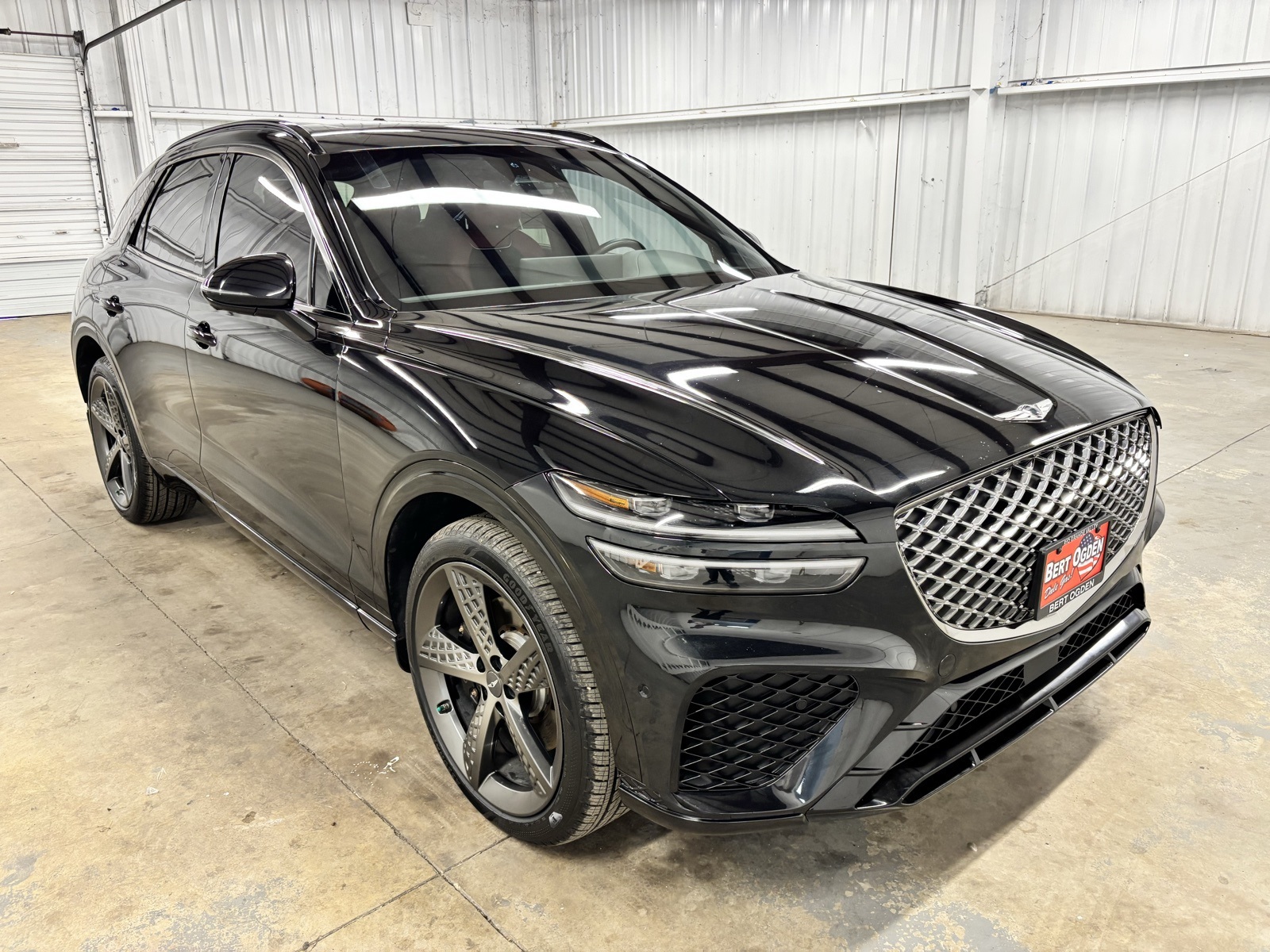 2023 GENESIS GV70 Standard's photo