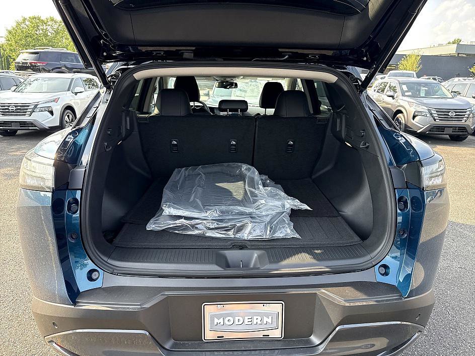 2025 Nissan Murano SL photo 10