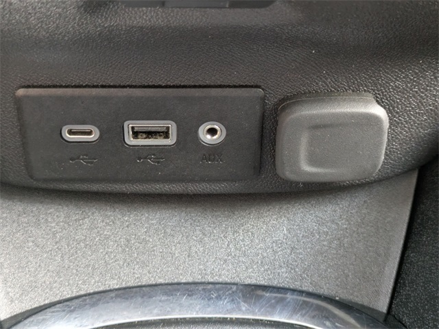 2023 Chevrolet Malibu 1LT photo 21