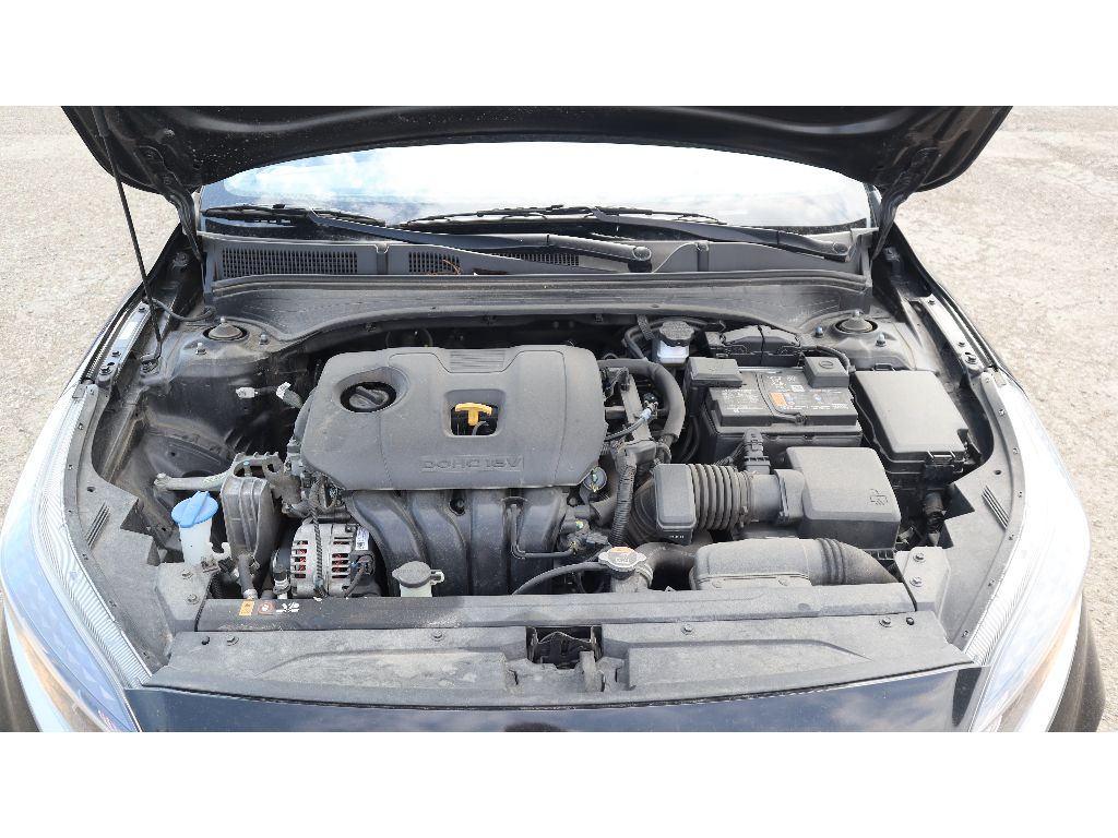 2023 Kia Forte LXS photo 28