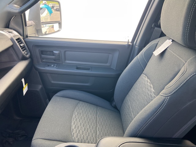 2025 Ram 2500 Tradesman photo 8
