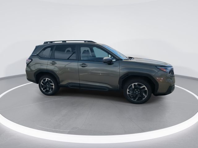2025 Subaru Forester Limited photo 7