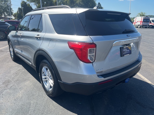 2022 Ford Explorer XLT photo 7