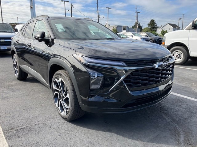2025 Chevrolet Trax RS