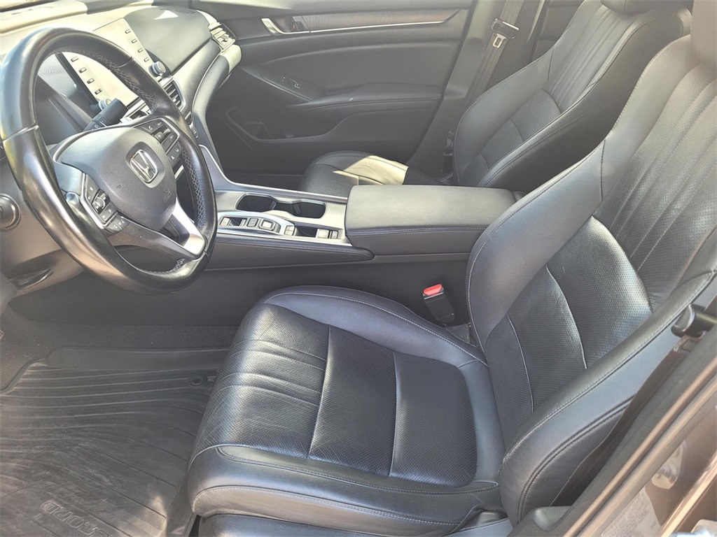 2022 Honda Accord Touring 2.0T photo 15