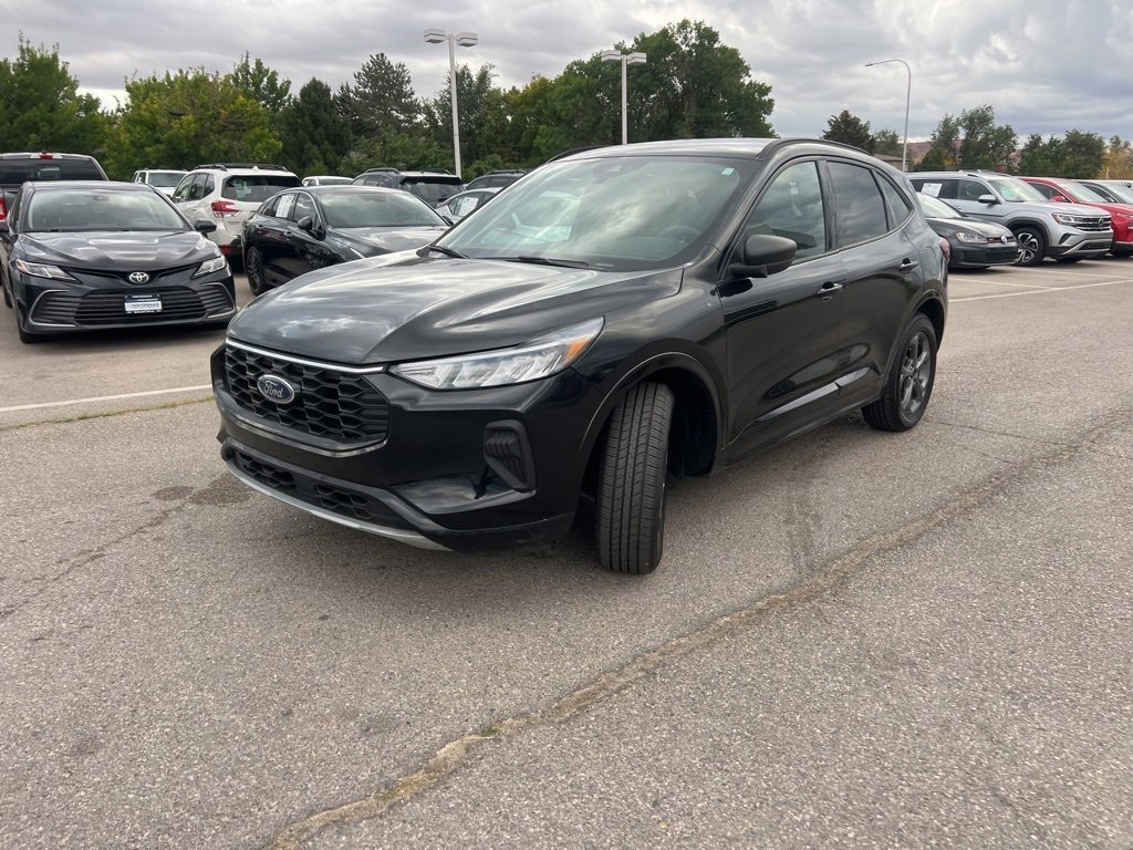 2023 Ford Escape ST-Line photo 13