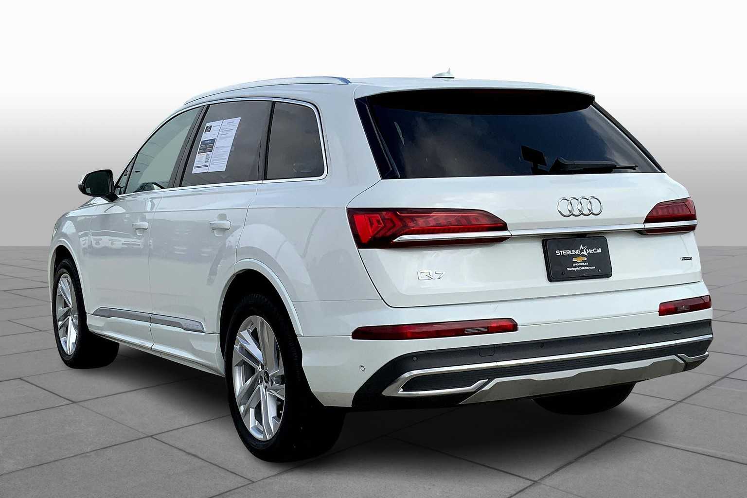 2023 Audi Q7 Premium Plus photo 10