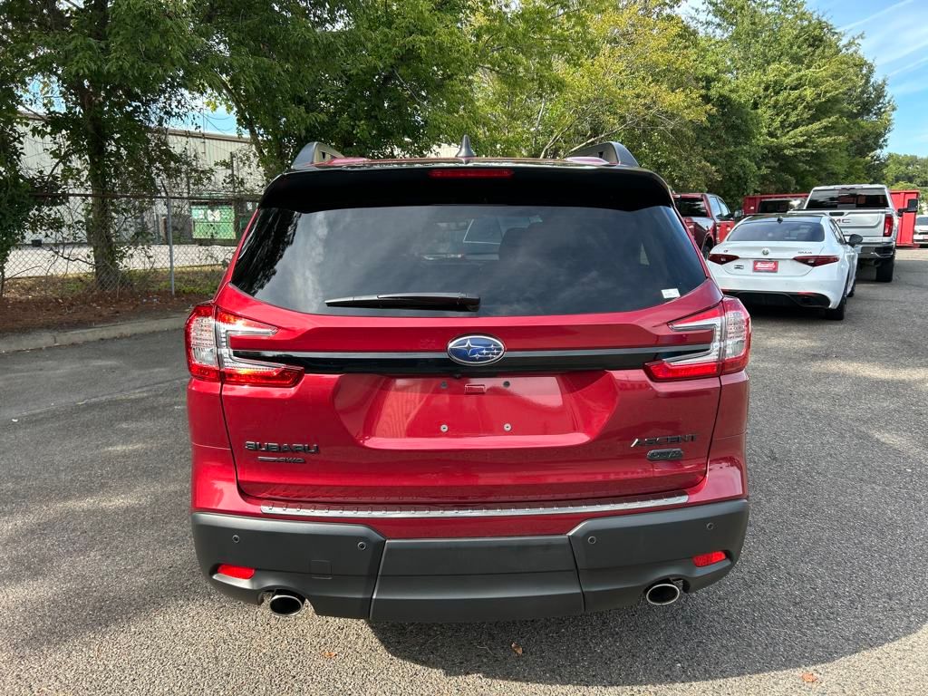 2025 Subaru Ascent Onyx Edition Touring photo 3