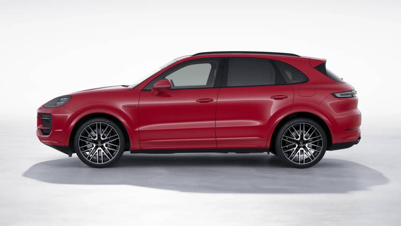 2026 Porsche Cayenne E-Hybrid photo 2